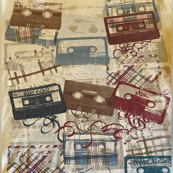 Vintage Marc Ecko Cut & Sew T-shirt with cassette tapes design. - Picture 2 of 4